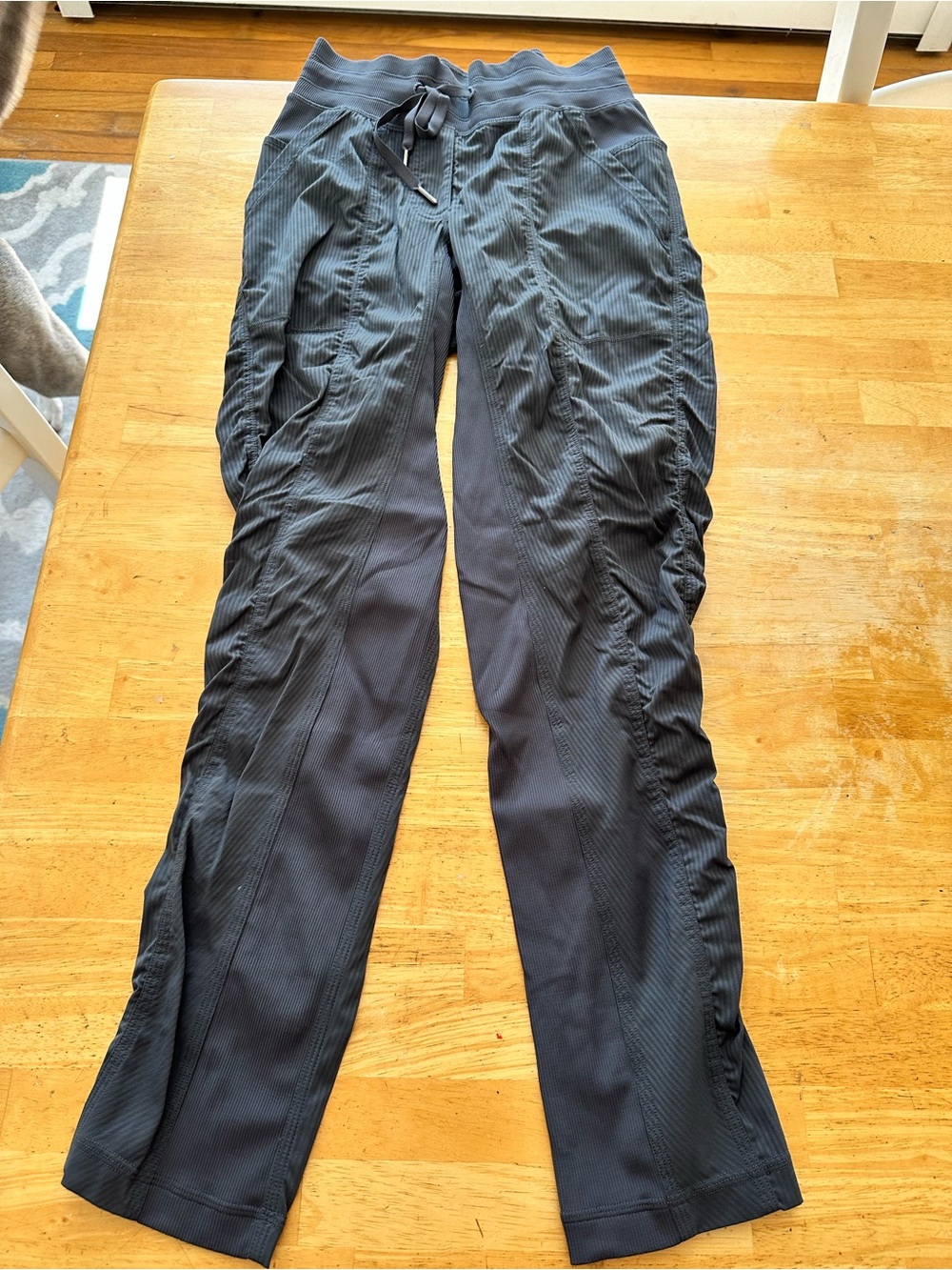 Lululemon dance studio pants size 2